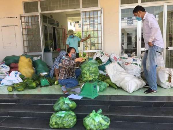 Tuy An: Nhờ mạng xã hội kết nối, tiêu thụ nông sản cho nông dân giữa mùa dịch covid-19