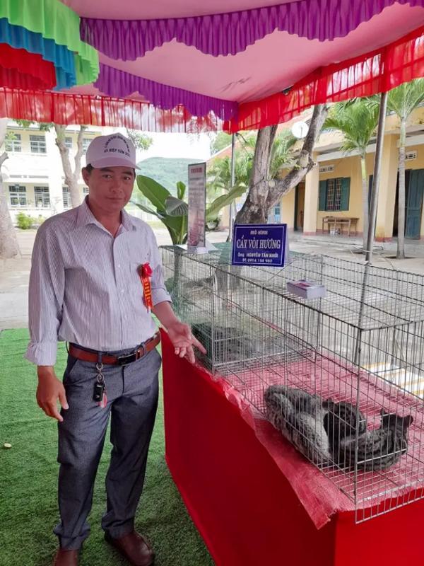 Phát triển kinh tế gia đình từ nuôi chồn hương (cầy vòi hương)