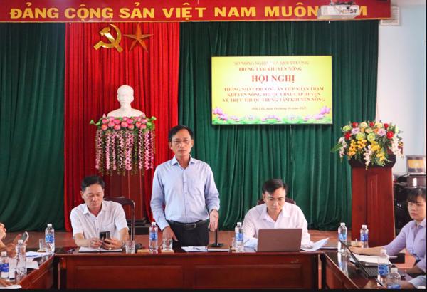 Hội nghị thống nhất phương án tiếp nhận nguyên trạng trạm khuyến nông các huyện, thị xã, thành phố về trực thuộc trung tâm khuyến nông tỉnh Đắk Lắk