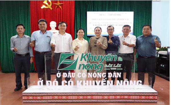 Triển khai thỏa thuận hợp tác giữa Trung tâm Khuyến nông Đắk Lắk và Công ty Cacao Land
